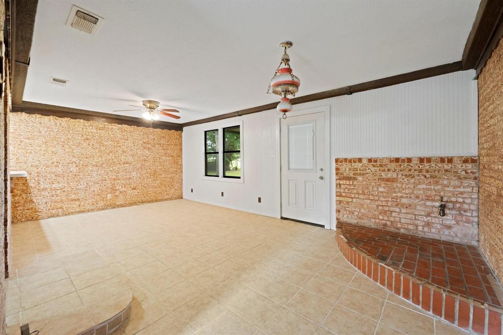 A01366 - Residential