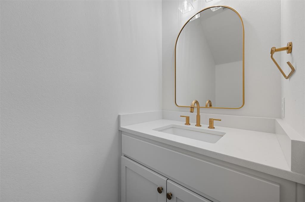 The Residences of Cardinal Woods - Residential Lease