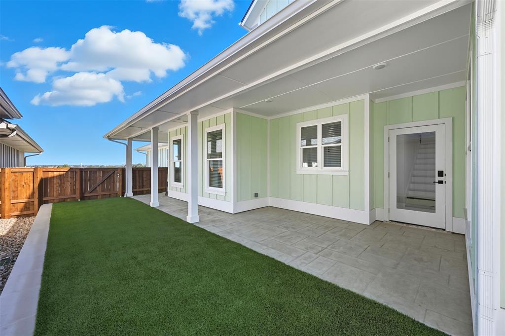 The Residences of Cardinal Woods - Residential Lease