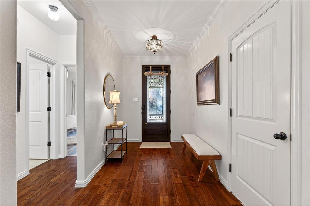 4704 Forest Cove Drive