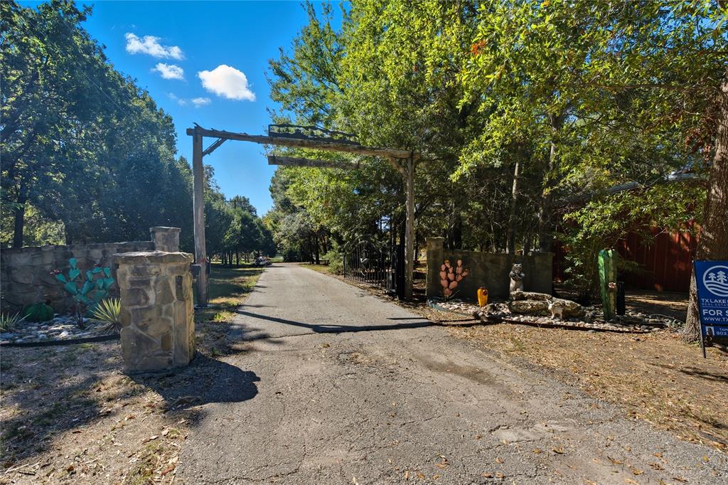 Jl Walton Surv A-814 - Residential