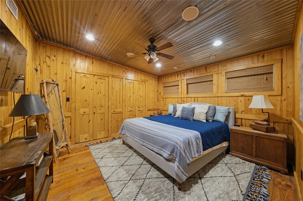 Jl Walton Surv A-814 - Residential