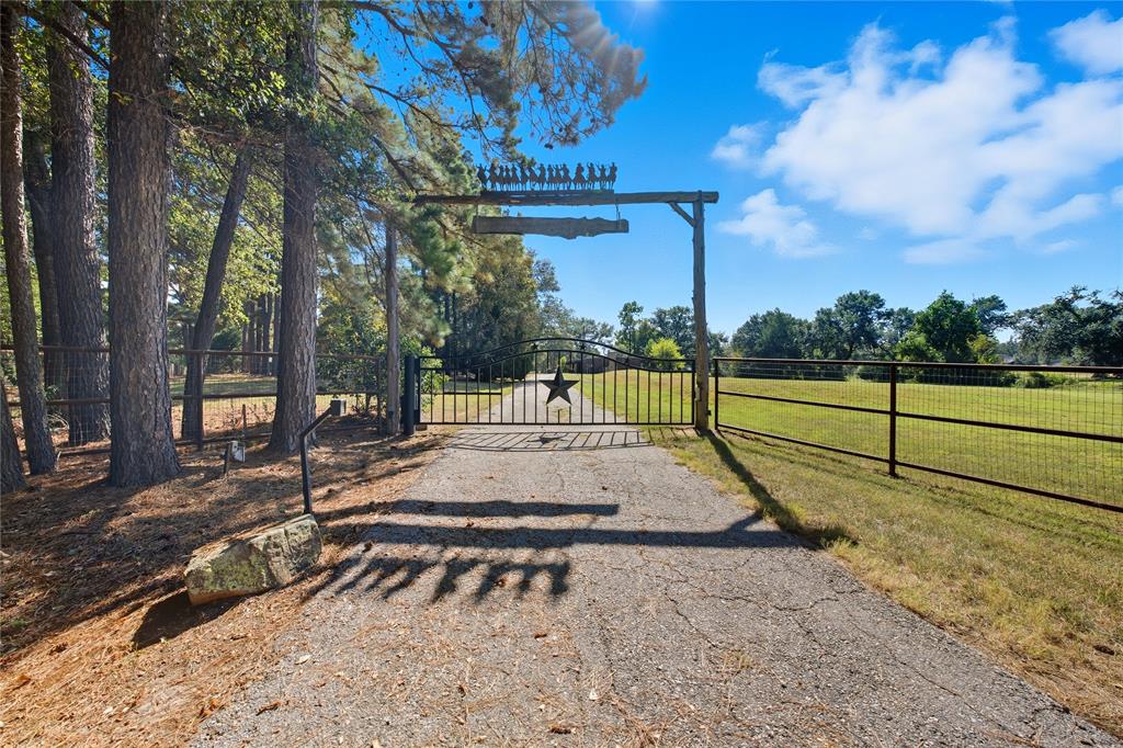 Jl Walton Surv A-814 - Residential