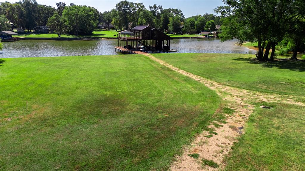 Jl Walton Surv A-814 - Residential