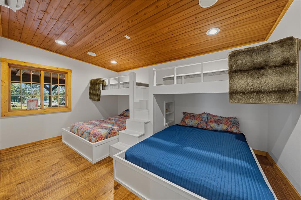 Jl Walton Surv A-814 - Residential