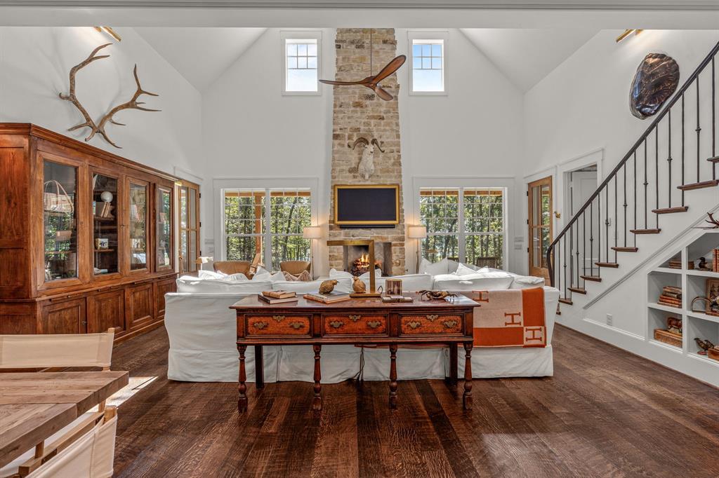 CROSS PINES - Residential