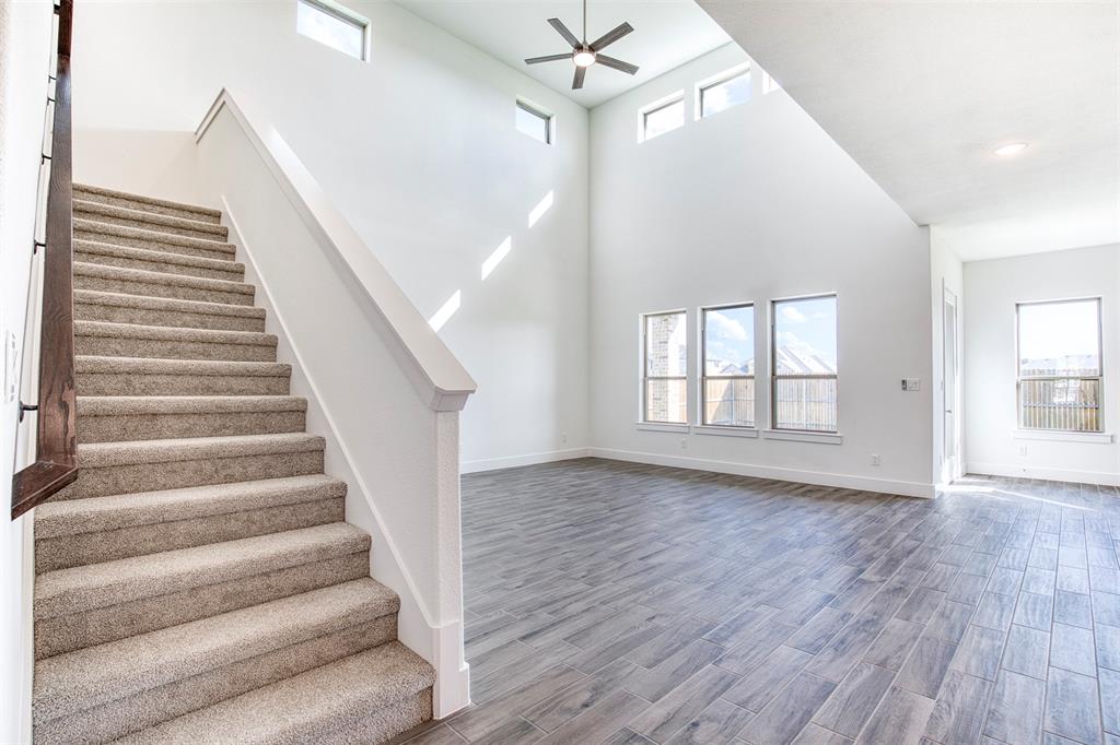 Mustang Place-Ph II - Residential