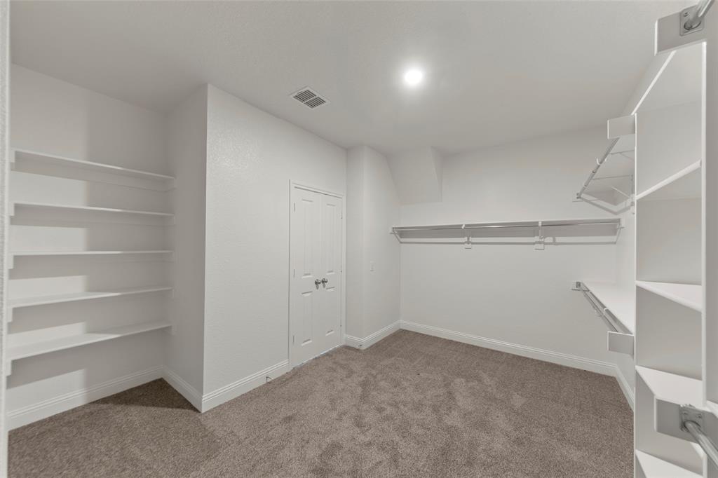 Meadow Ridge Estate - Residential