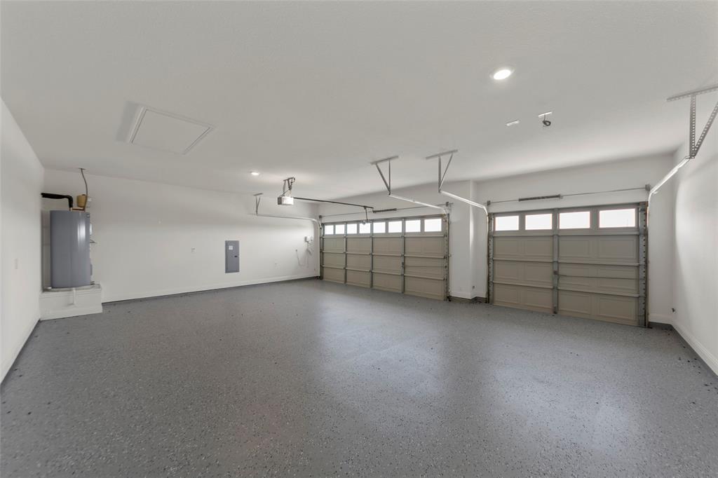 Meadow Ridge Estate - Residential