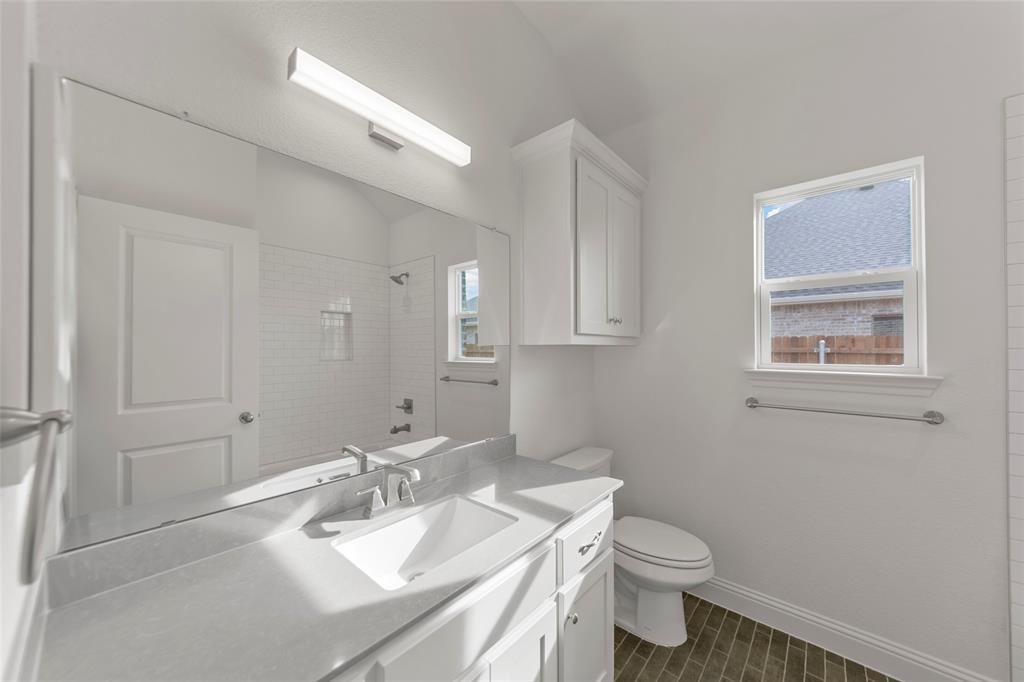 Meadow Ridge Estate - Residential