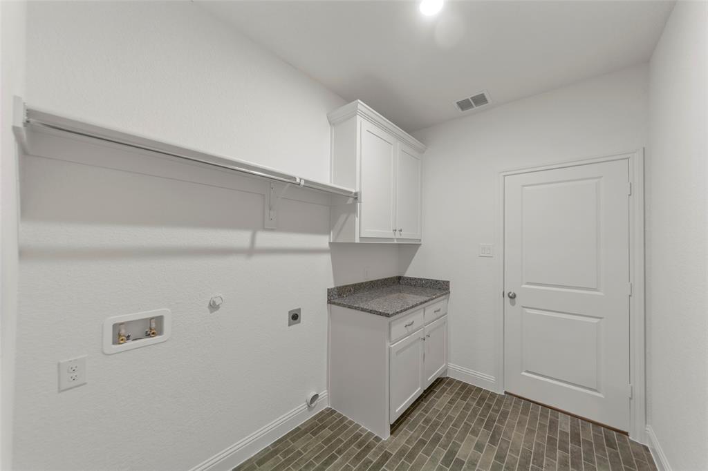 Meadow Ridge Estate - Residential