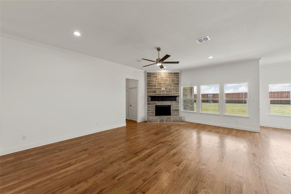 Meadow Ridge Estate - Residential