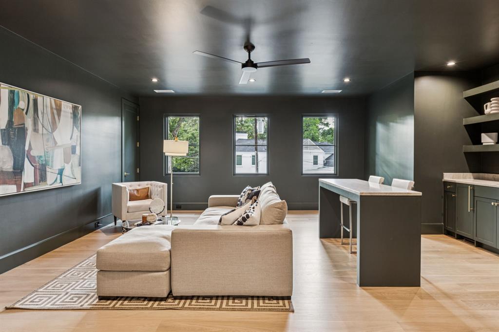 Forest Hills - Residential