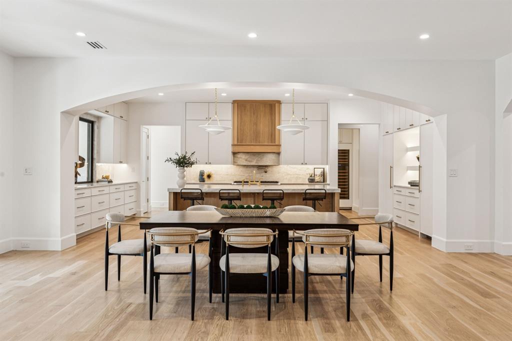 Forest Hills - Residential