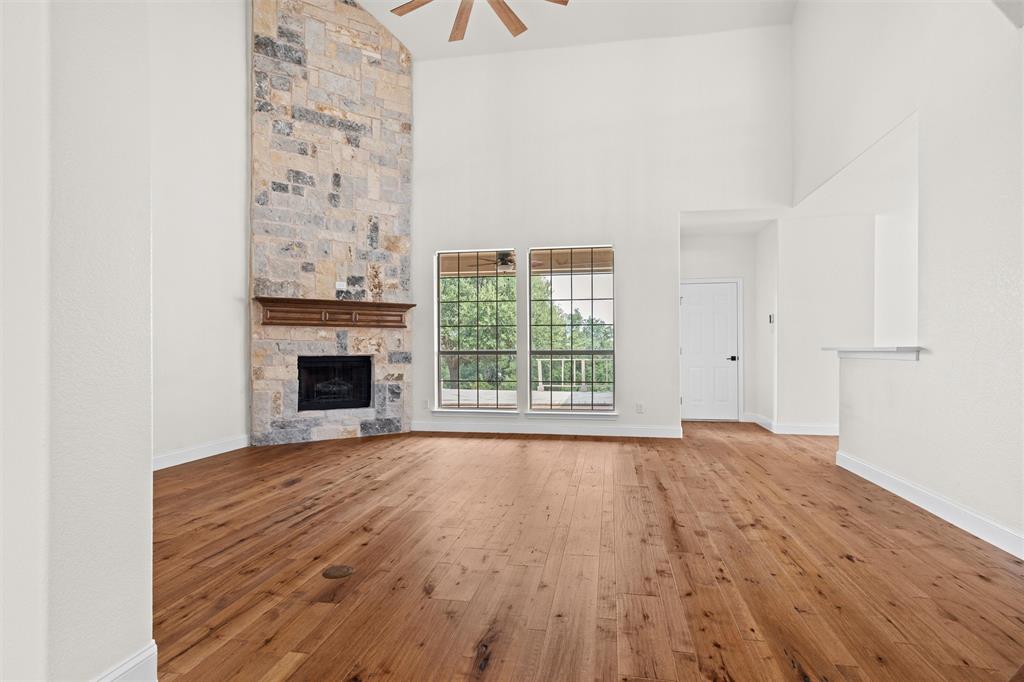 Resort On Eagle Mountain Lake - Residential Lease