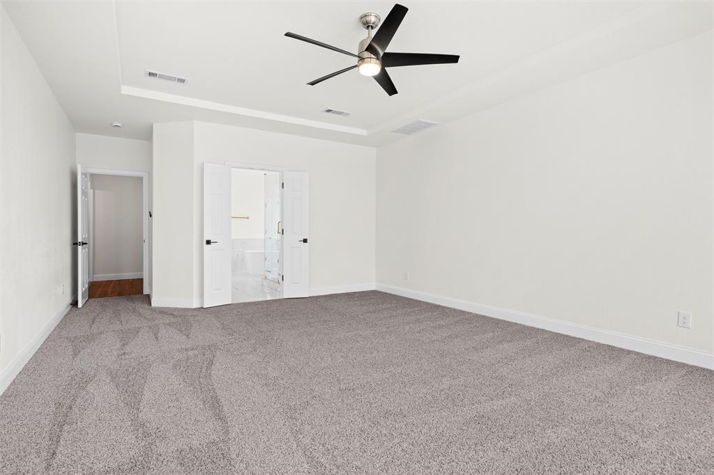 Resort On Eagle Mountain Lake - Residential Lease