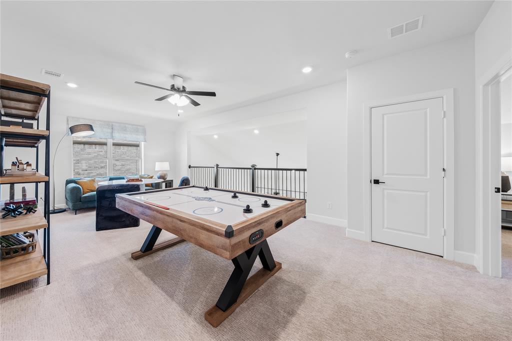 Valencia on the Lake - Residential