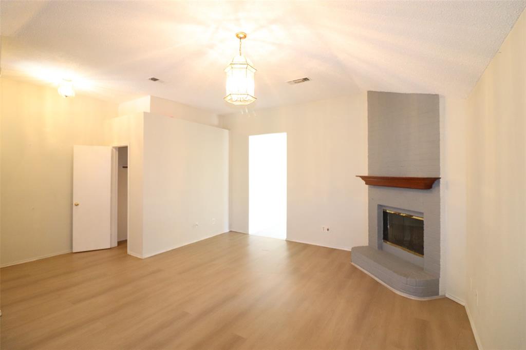 Collingwood Village - Residential Lease