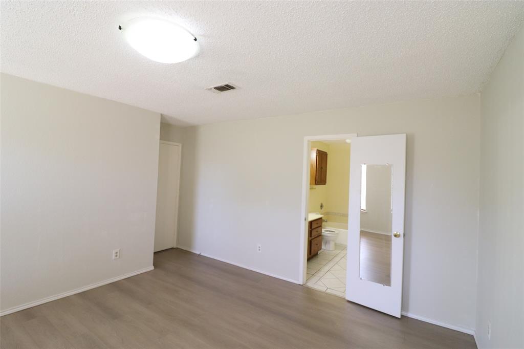 Collingwood Village - Residential Lease