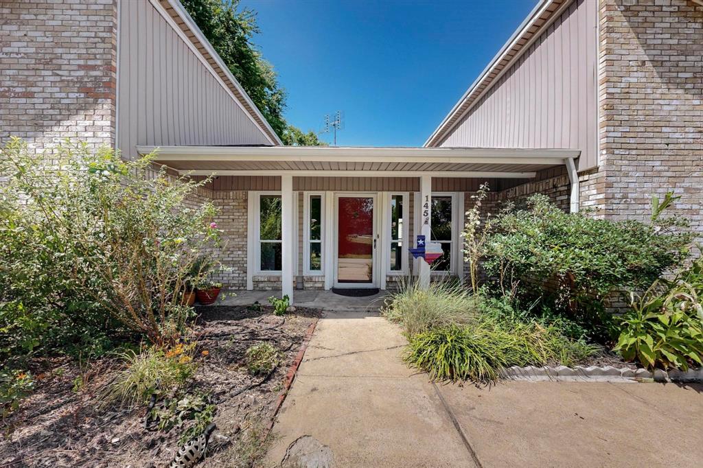 145 Willow Bend Street