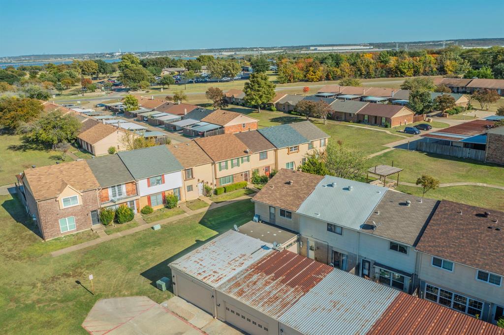 Mountain Creek Twnhs 02 - Residential