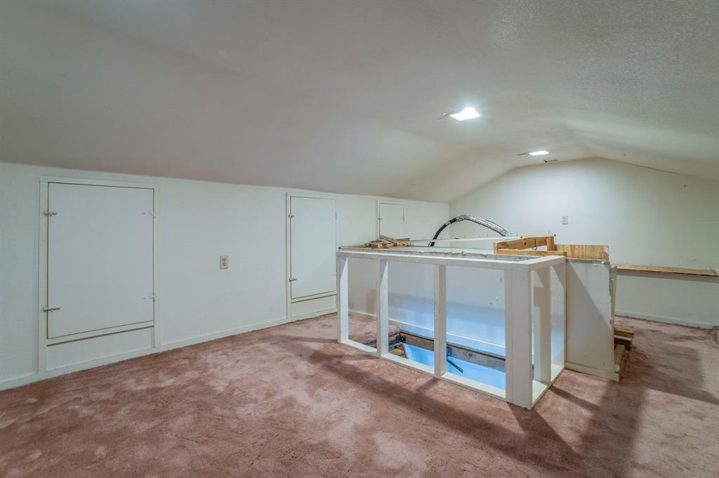 Mountain Creek Twnhs 02 - Residential