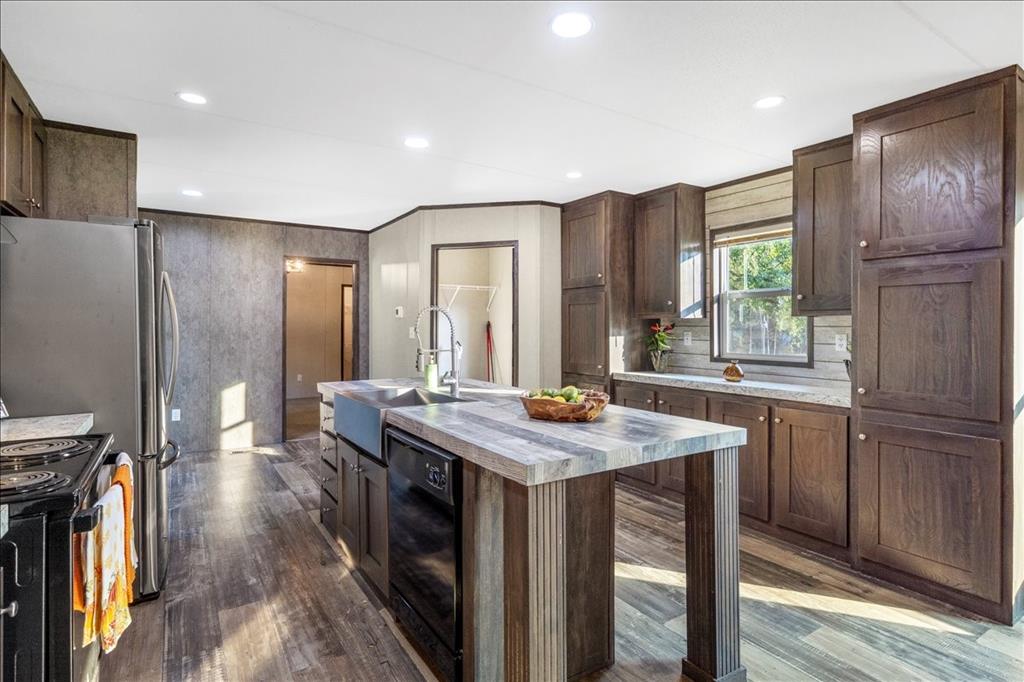 Willow Lake Unit 2 - Residential