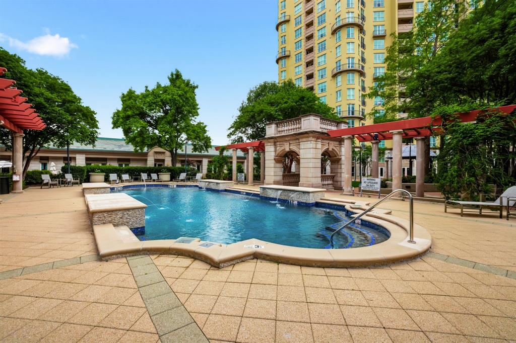 Mayfair Turtle Creek Condos - Residential