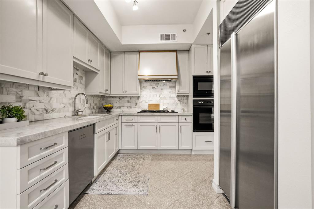 Mayfair Turtle Creek Condos - Residential