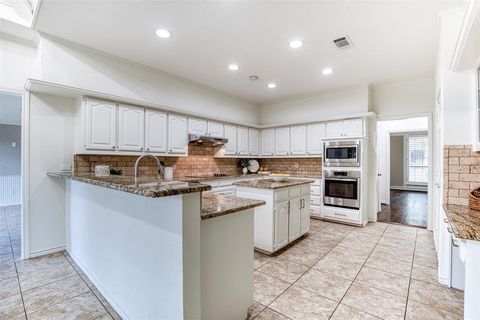 Tiny photo for 3921 Jamestown Place, Plano, TX 75023 (MLS # 21038168)