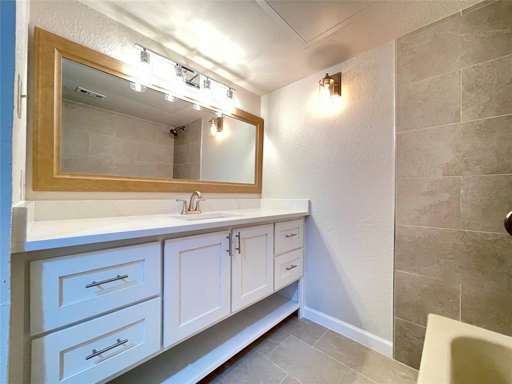 Richardson Crossroads Ph 01 & 02 - Residential