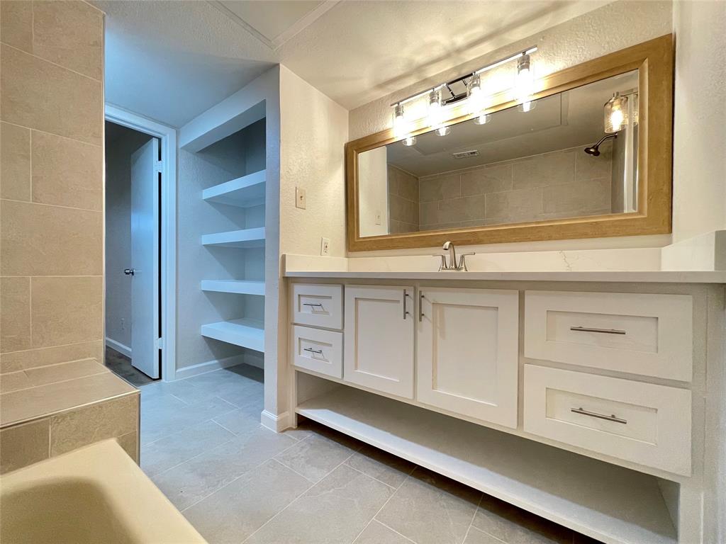 Richardson Crossroads Ph 01 & 02 - Residential