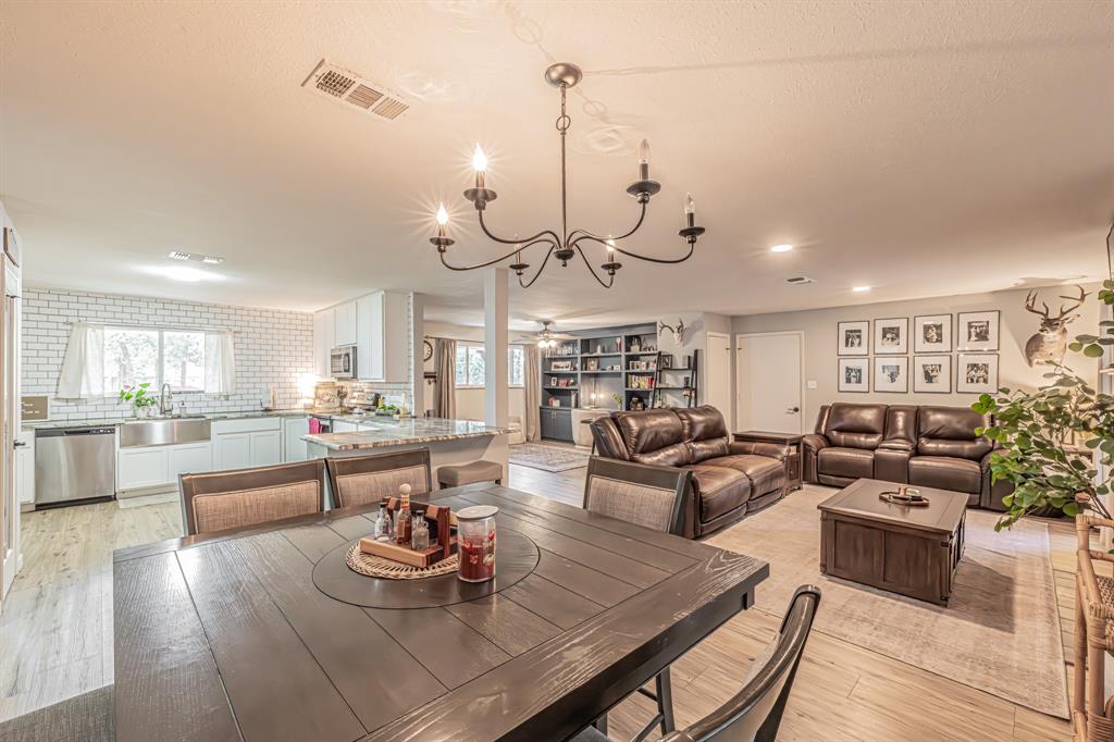 BAKER ON TRIMBLE - Residential Lease