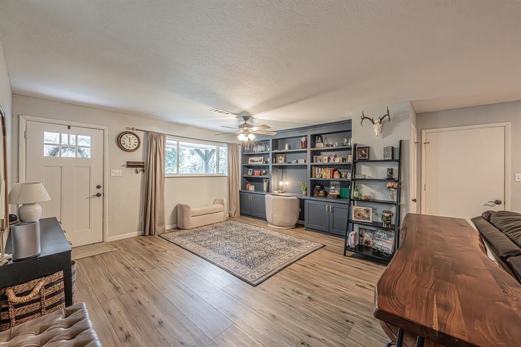 BAKER ON TRIMBLE - Residential Lease