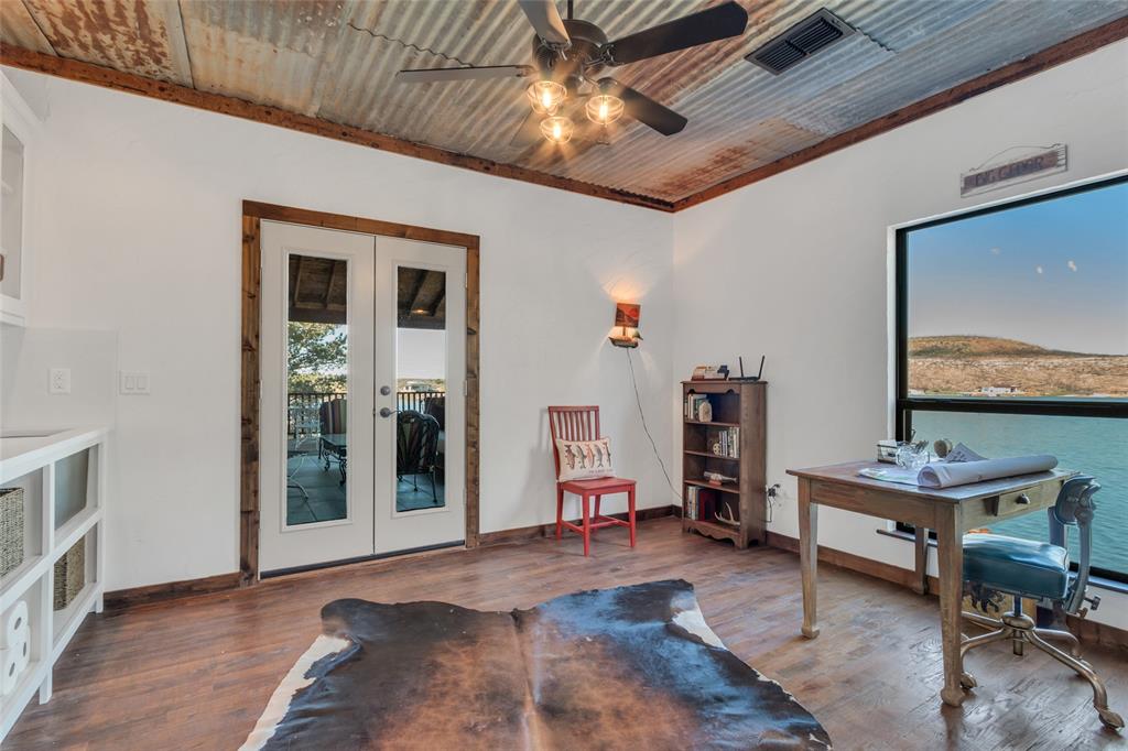 Pk Lake - Residential