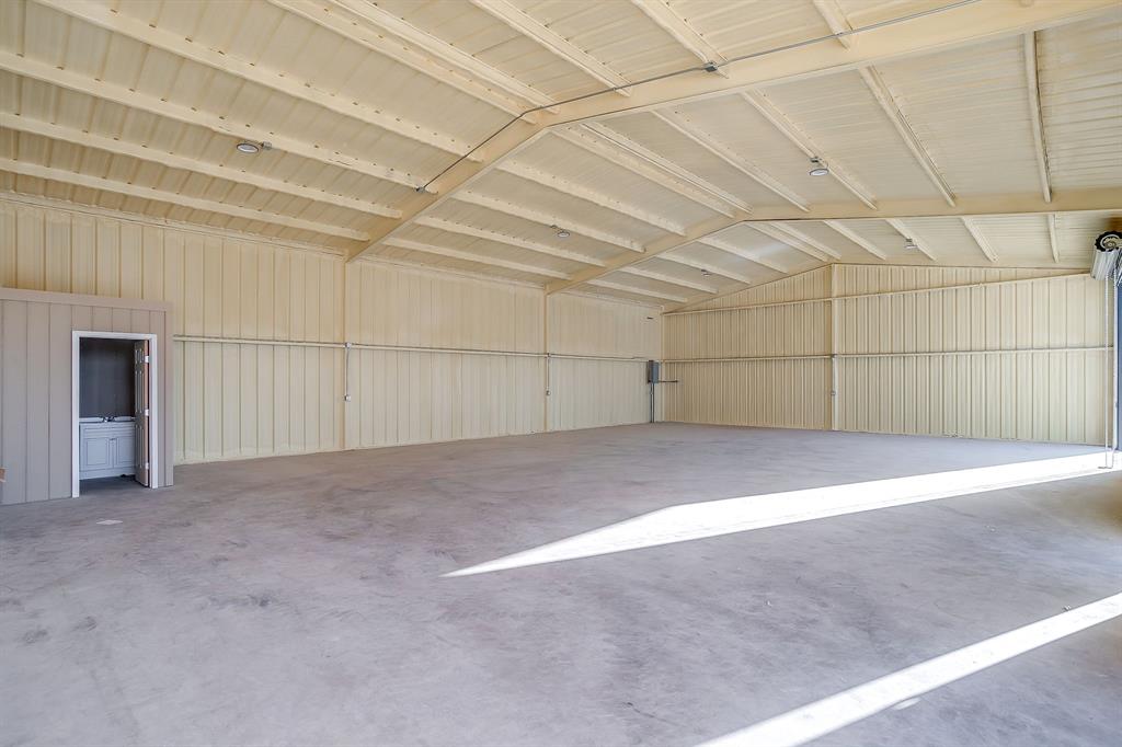 Christopher Chaney Surv A-175 - Commercial Lease