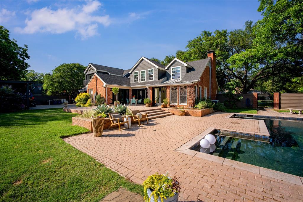 Casa Linda Estates - Residential