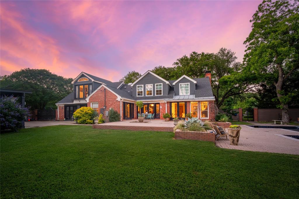 Casa Linda Estates - Residential