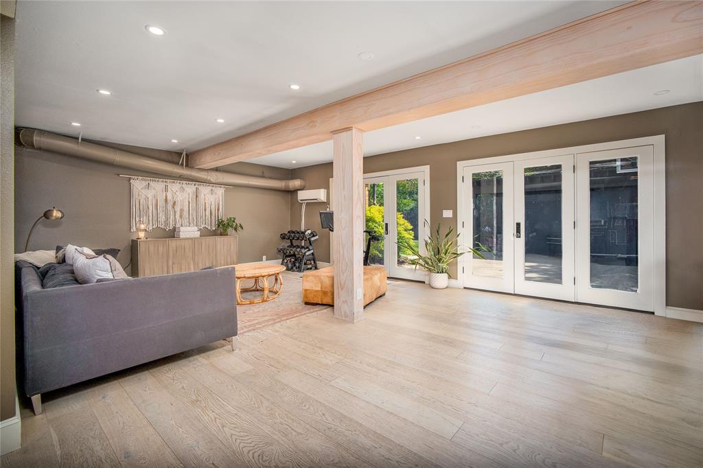 Casa Linda Estates - Residential