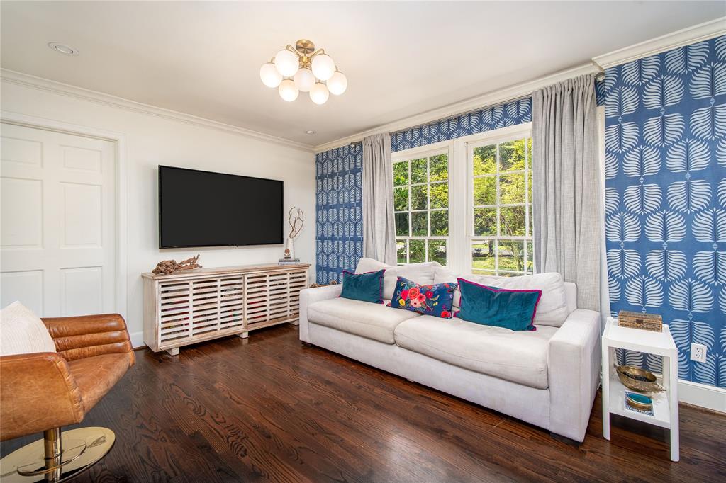 Casa Linda Estates - Residential