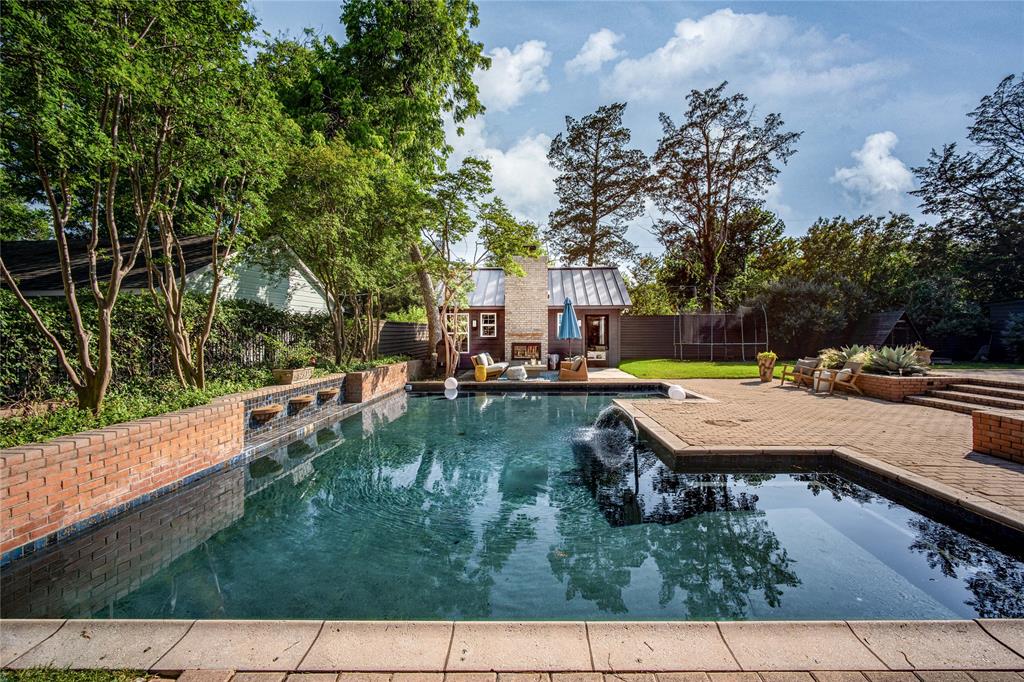Casa Linda Estates - Residential