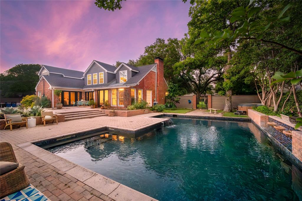 Casa Linda Estates - Residential
