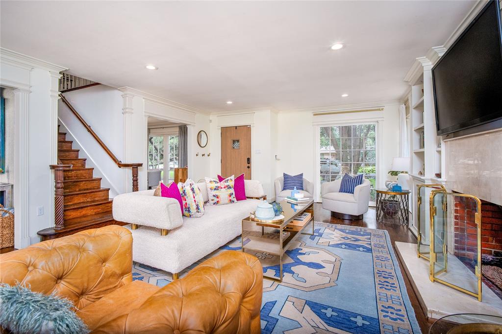 1501 Verano Drive