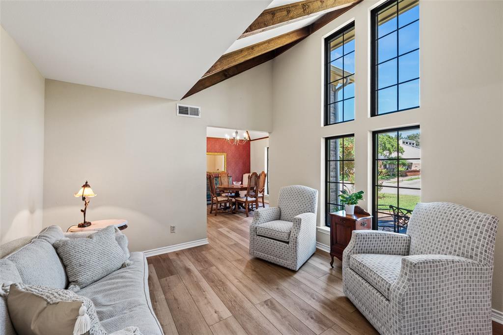 2706 Peach Tree Drive