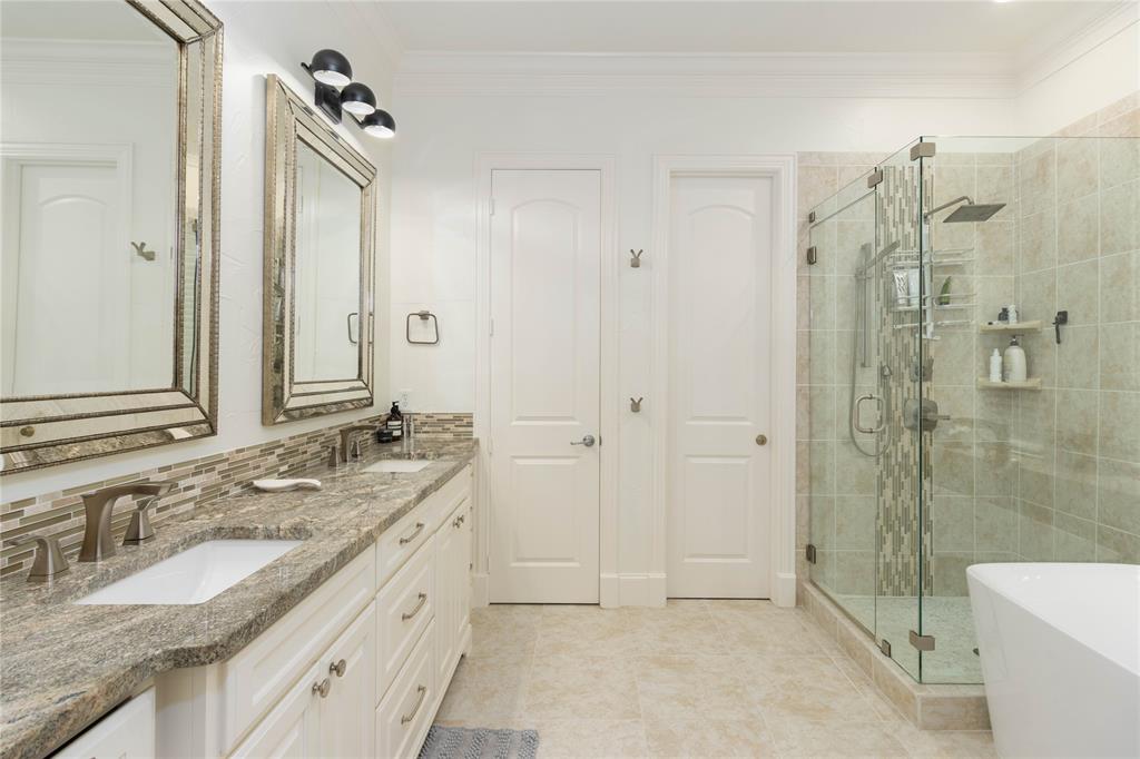 CASCADES ESTATES - Residential