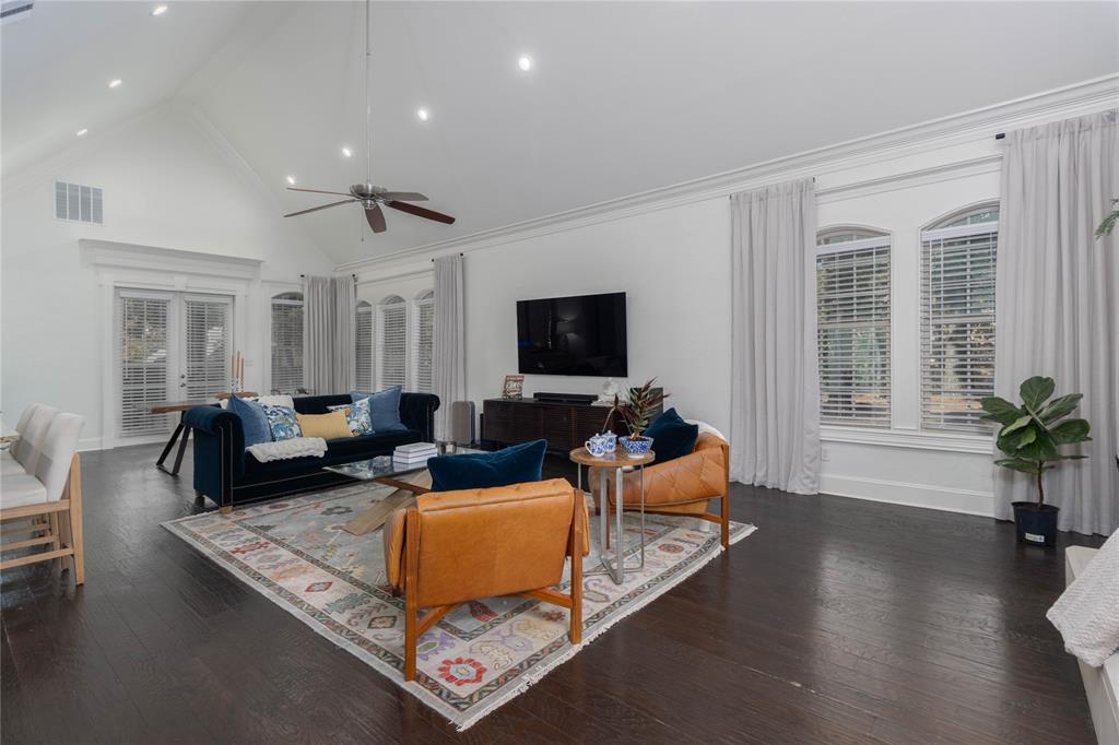 CASCADES ESTATES - Residential