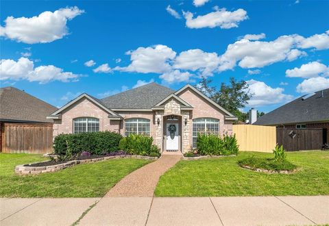 A home in Lewisville