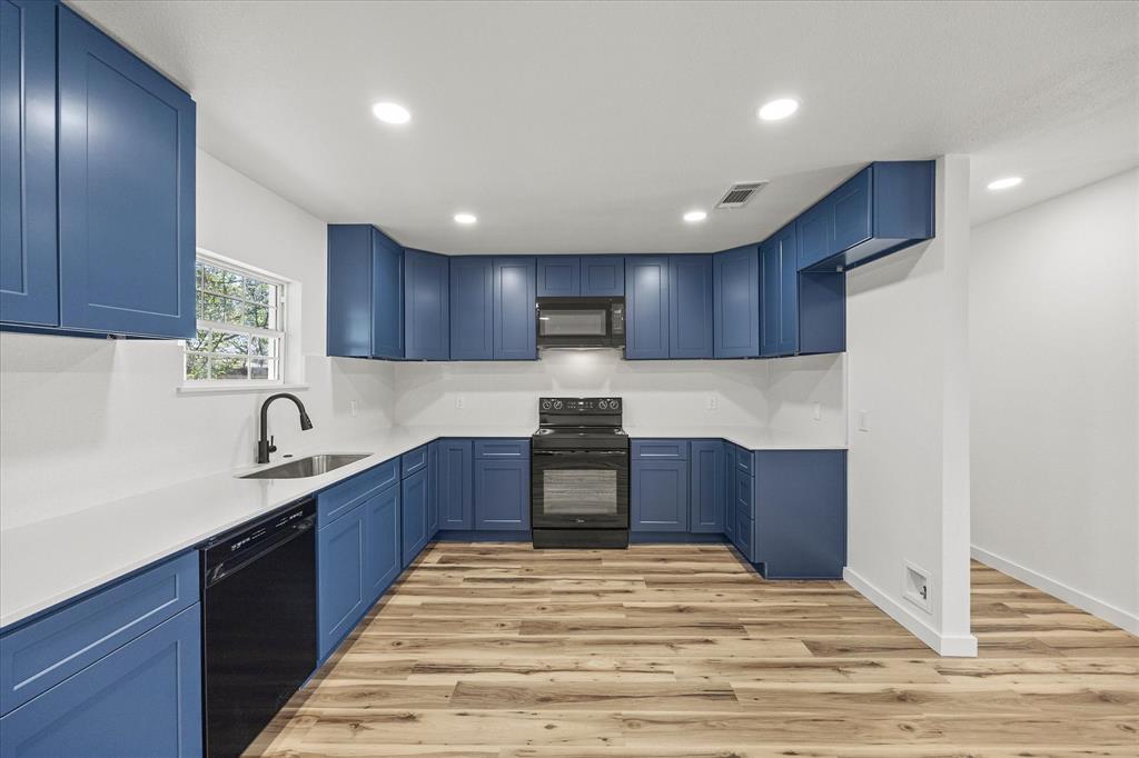 W M Warrens Add - Residential