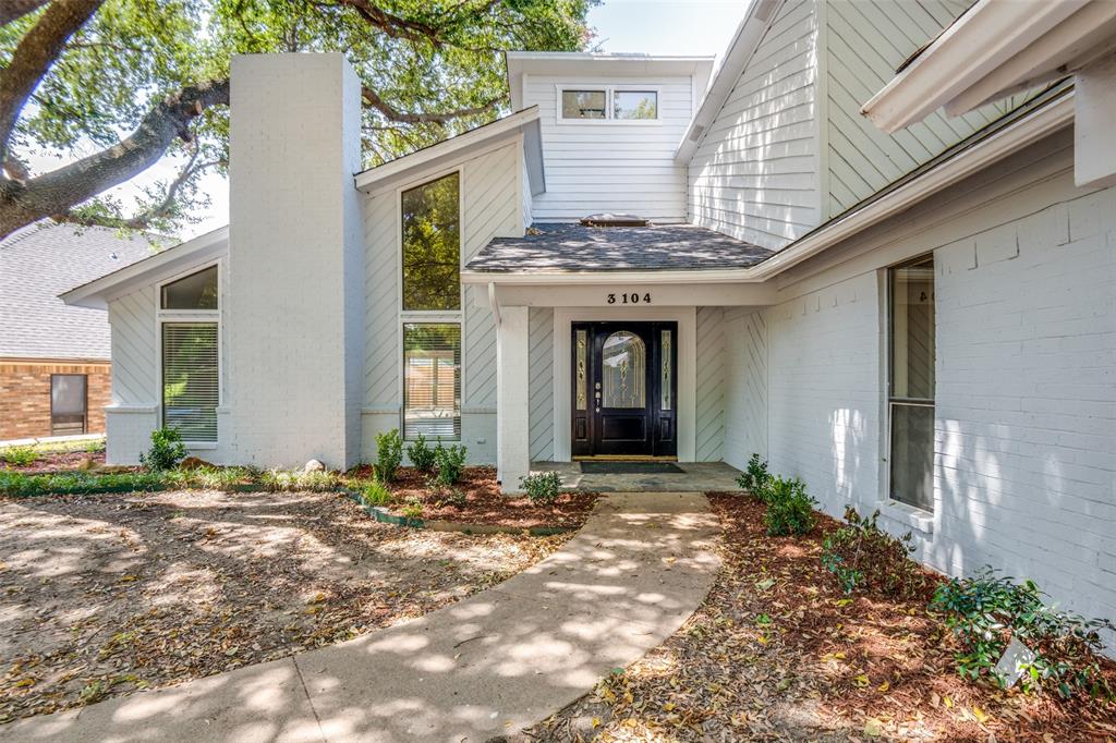 3104 Cambridge Drive