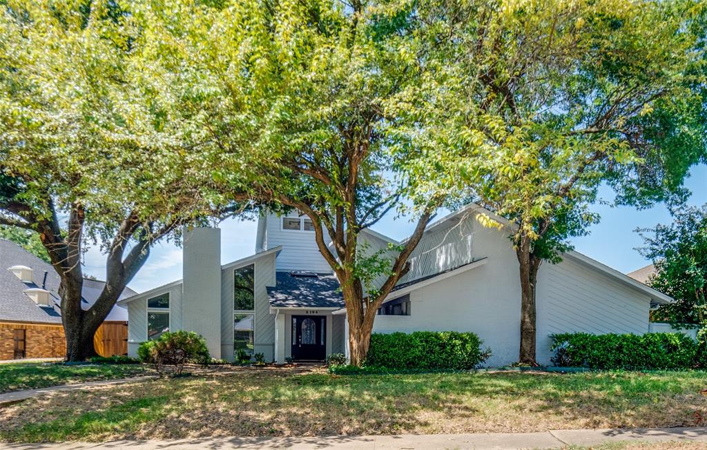 3104 Cambridge Drive